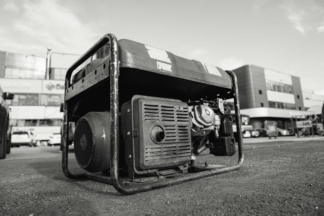 Chacras avícolas con generador propio: el riesgo eléctrico de combinar grupo electrógeno y red pública