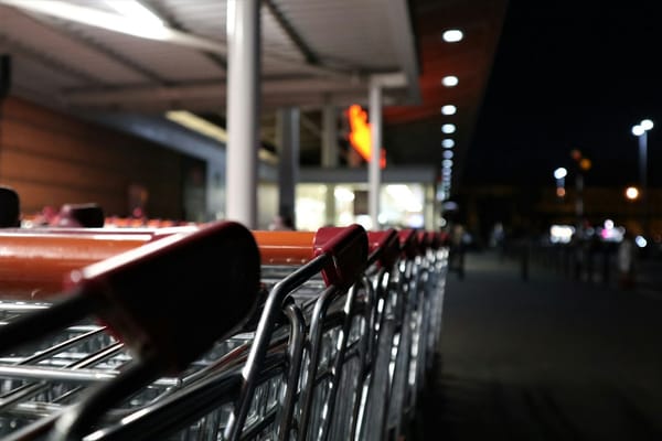 Simulacros de evacuación en shoppings y supermercados fuera de horario: cómo coordinar con la seguridad privada sin frenar la operación